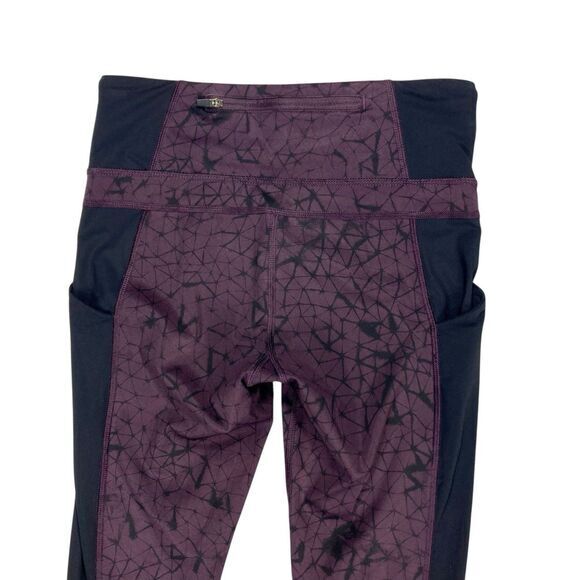 Lululemon Leggings Womens Size 4 Purple Black Trail Bound Cropped Yoga Pants - Picture 6 of 16